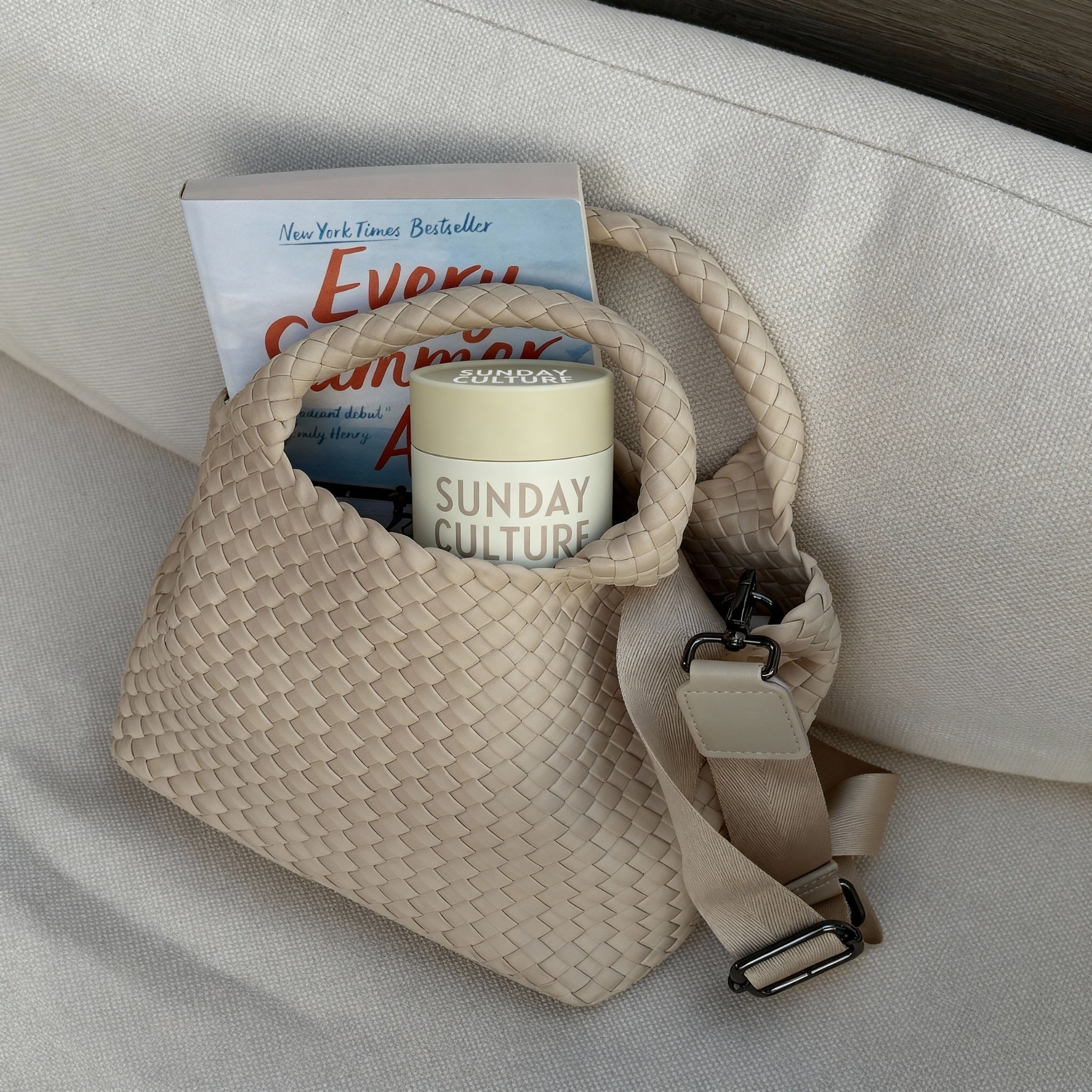 Small Buttercream Vanilla Ready-to-Pour Sand Wax